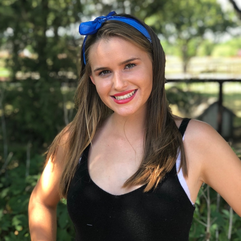 Meet your Posher, Abby